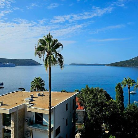 Apartman Savina - 100M Od Mora Apartment Herceg Novi Exterior photo